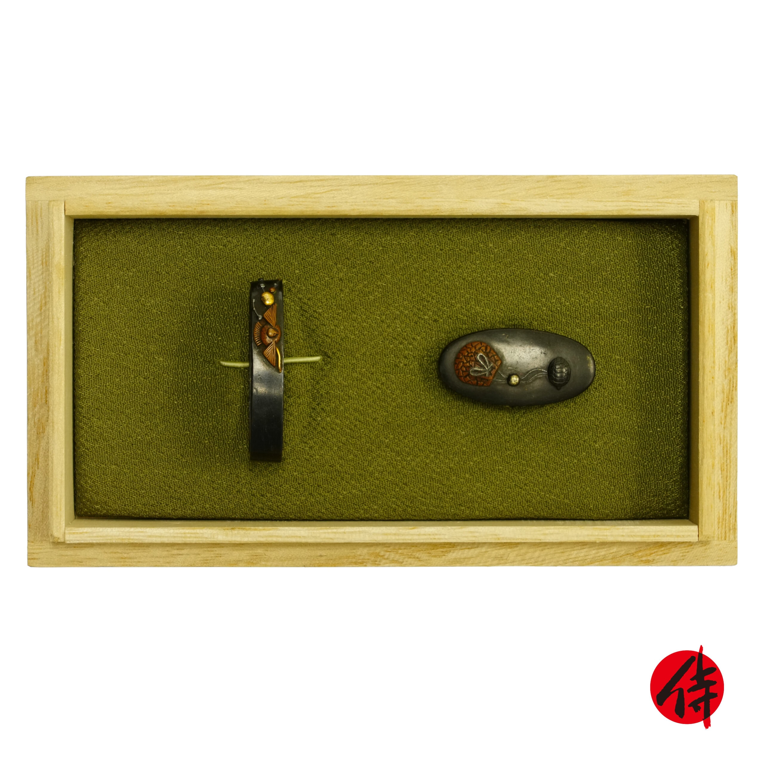 Edo period antique Fuchi Kashira for Samurai Sword (F-35)