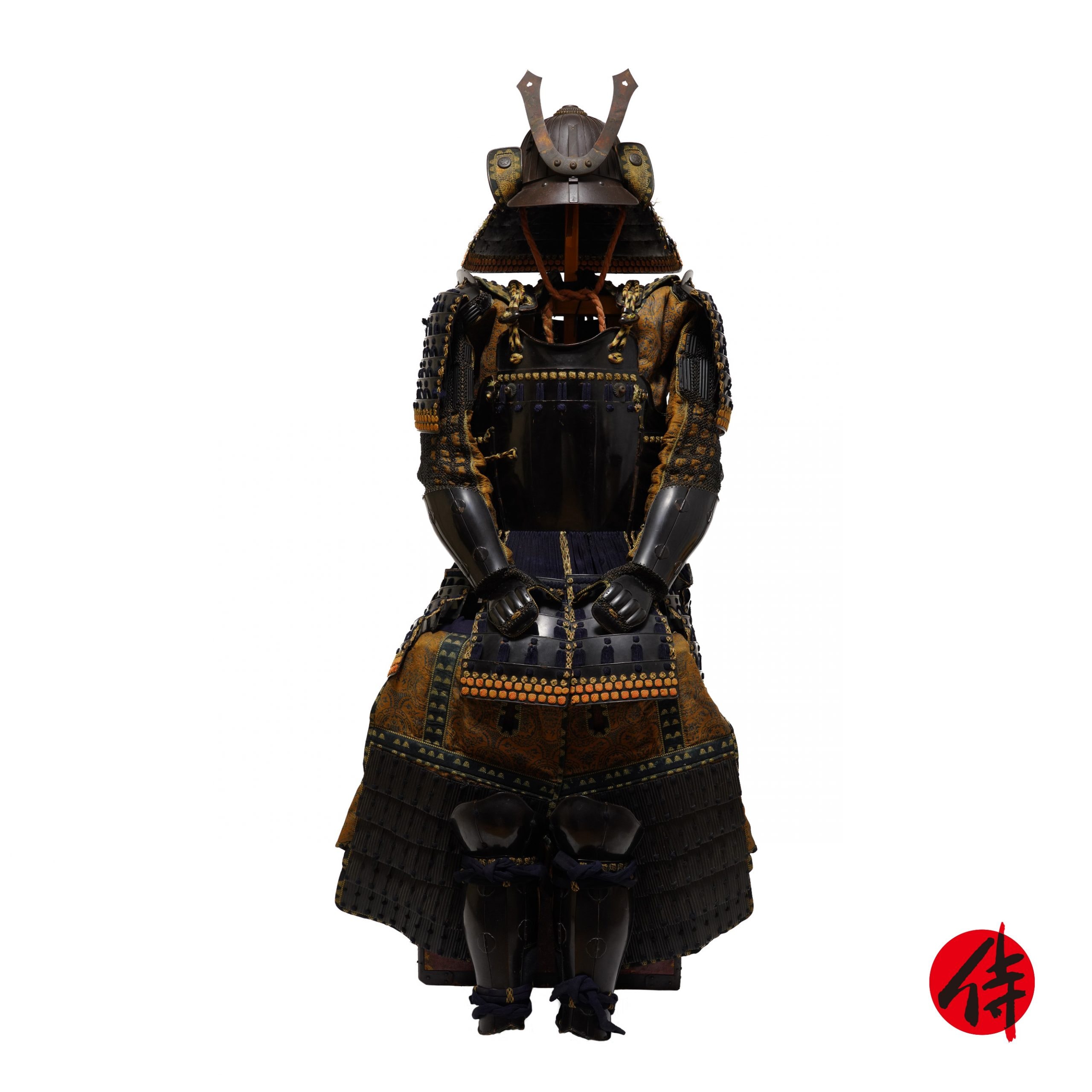 Antique late Edo Period Iron Black Lacquered Samurai Armor Signed by Myochin Munekane Tokubetsu Kicho Shiryo Certificate