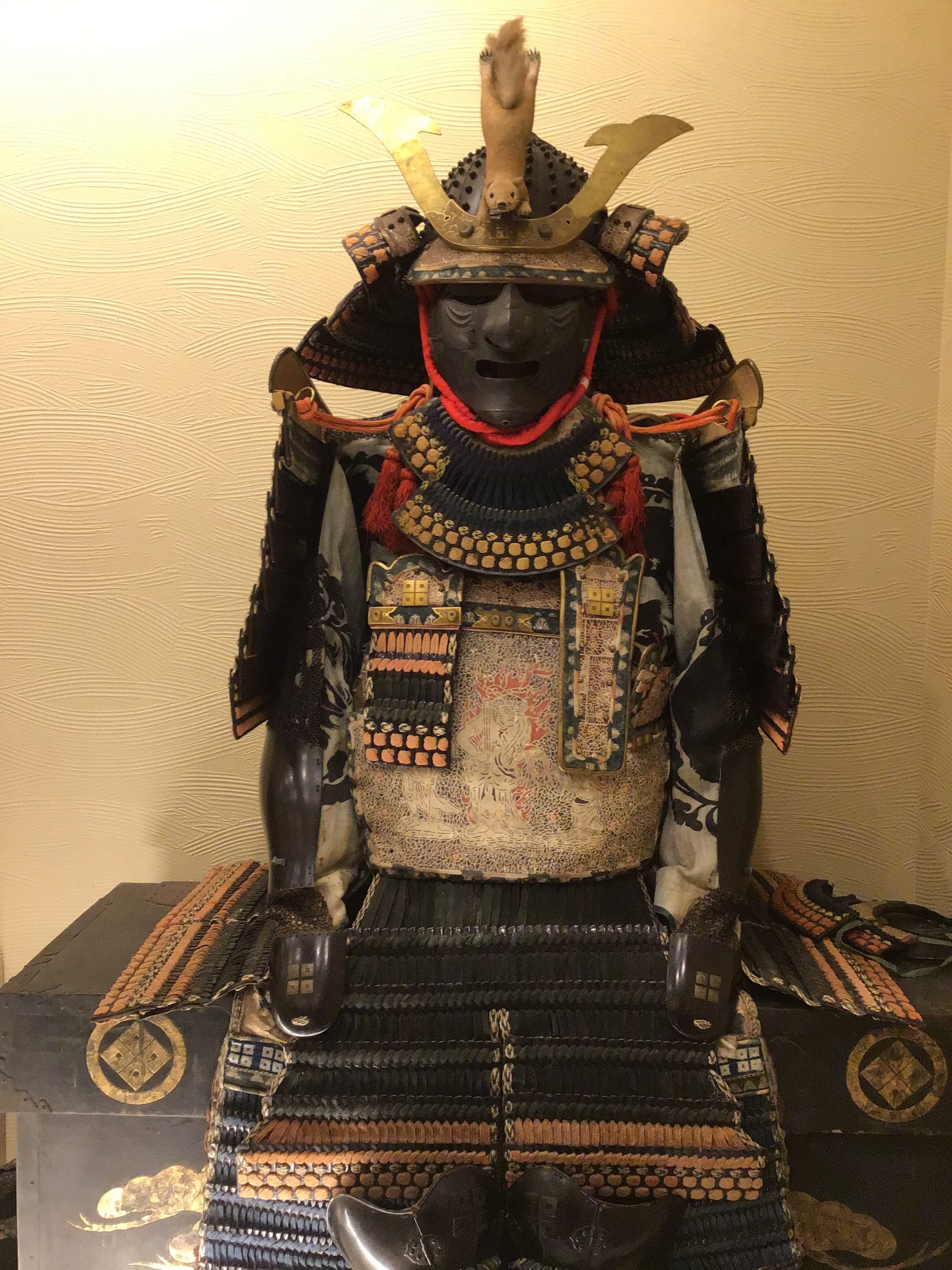Antique Edo Period Samurai Armor O-Yoroi with Tokubetsu Kicho Shiryo Certificate