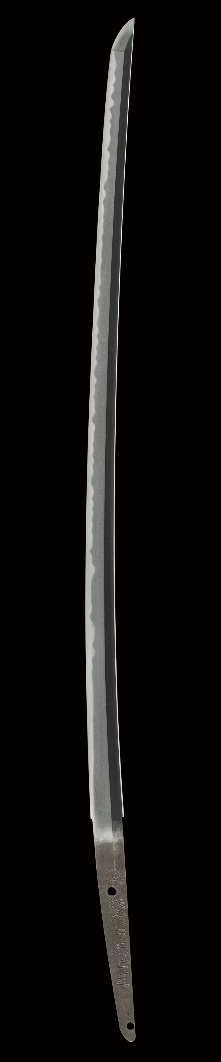 刀 (菊紋)和泉守来金道(三代) Katana:Izuminokami Rai Kinmichi
