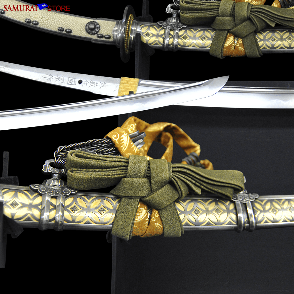 Authentic Katana Contemporary Katana by Yoshihara Kuniie Hyogo Gusari Datchi Koshirae Ornate Mountings by Miyajima Ichiro. Item# T122