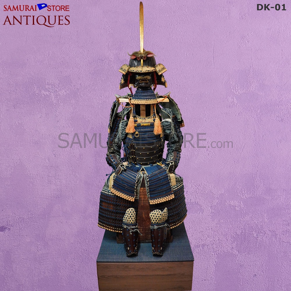 DK01 Antique suit of armor from Edo perios