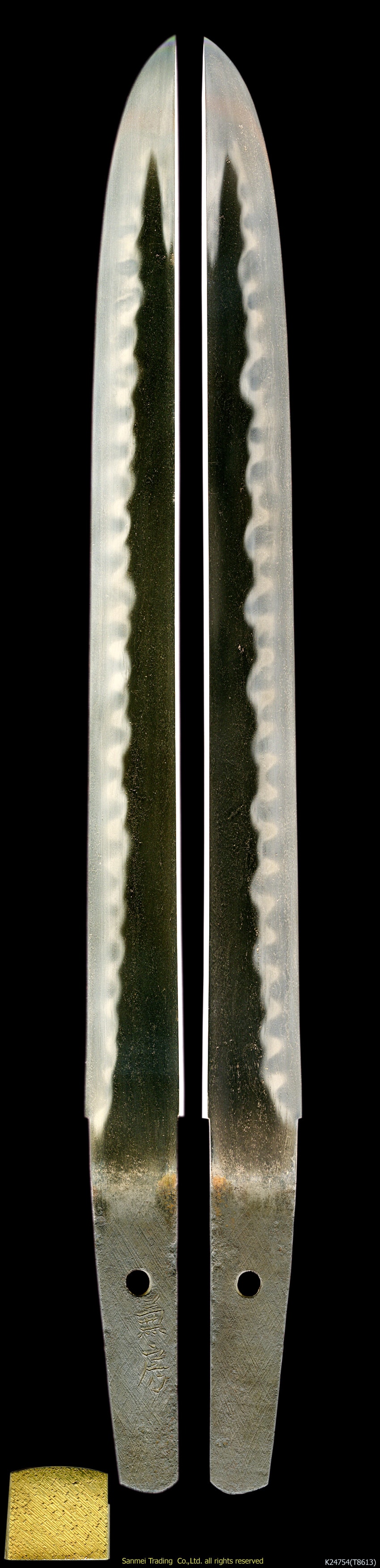 Tanto - Tokuho - by Seki Kanefusa - Tanto signed Kanefusa with Black Lacquered Samegawa-Polished Scabbard Chisa-katana Koshirae