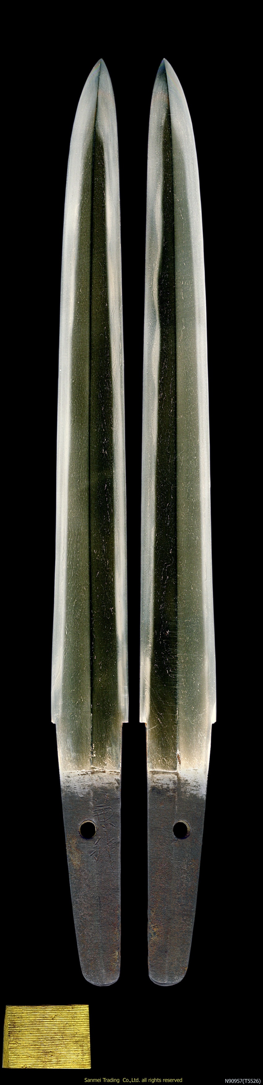 Tanto - Tokuho - by Kanemasu - Tanto signed Kanemasu with Black Stone Lacquered Scabbard Koshirae