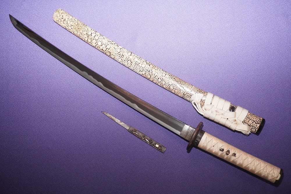 Wakizashi - Tokuho - by Tsunahiro - Soshu Ise Daijo Minamoto Tsunahiro