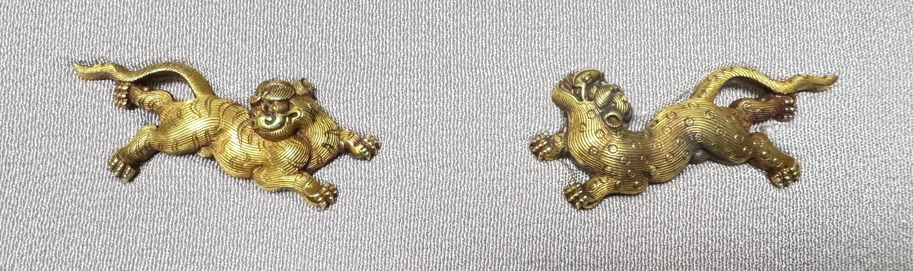 目貫 菊岡・光利 虎豹図 / Menuki Kikuoka・Mitsutoshi