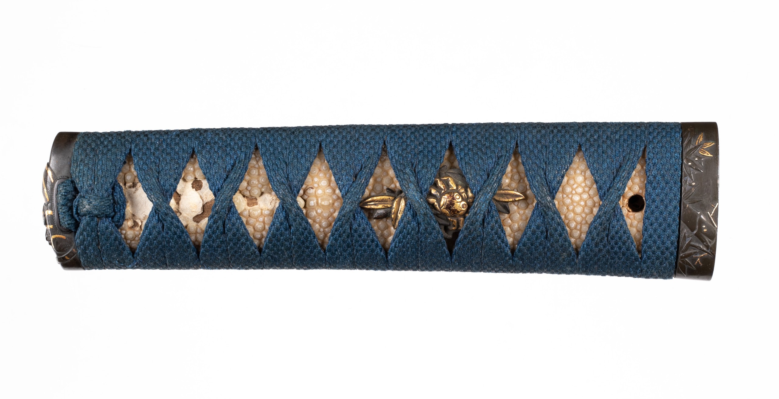 Tsuka with tiger and bamboo Fuchikashira signed Masayuki