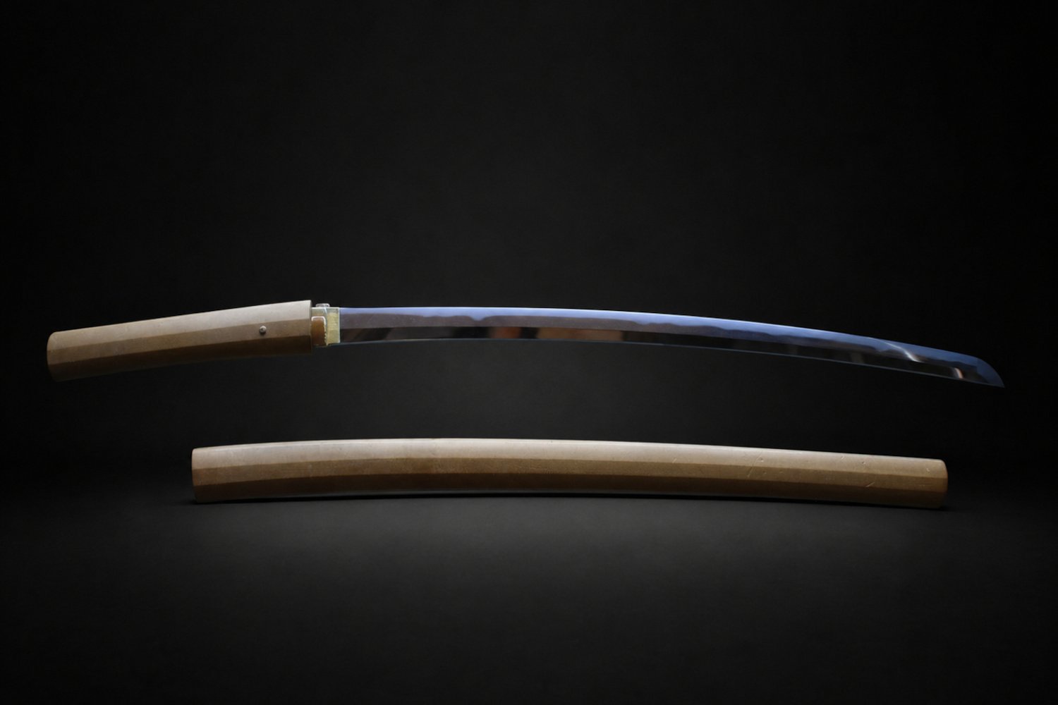 Wakizashi - Signed Nobukuni Yoshimasa (信國吉政), Chikuzen-Nobukuni School, Early Edo Period