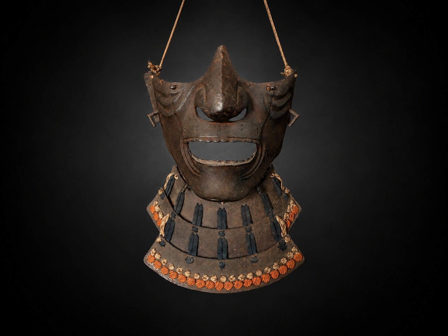 Edo Period Iron Mempō with Three-Lame Yodare-kake – Russet Lacquer
