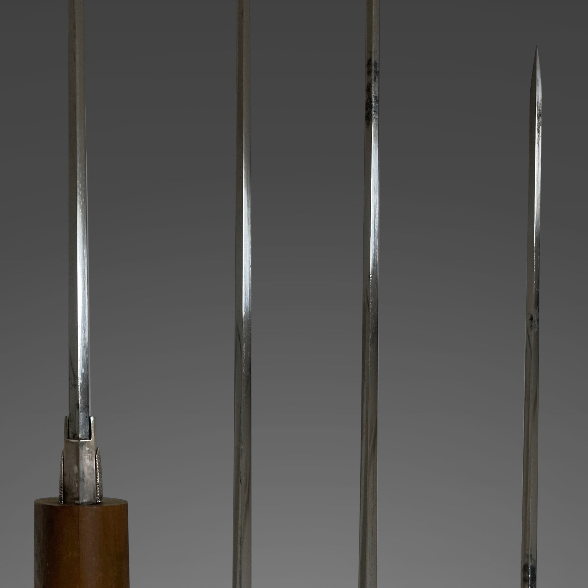 Wakizashi - by Shimosaka - Echizenkoku Shimosaka signed long wakizashi with sayagaki, Edo period