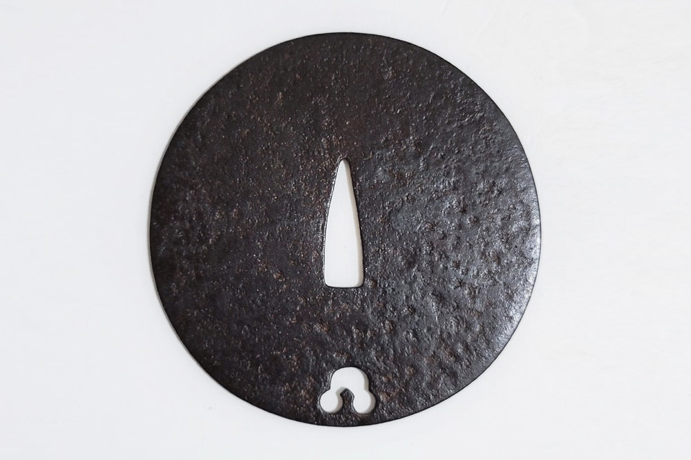 Tsuba - Suhama-mon Kosukashi-zu