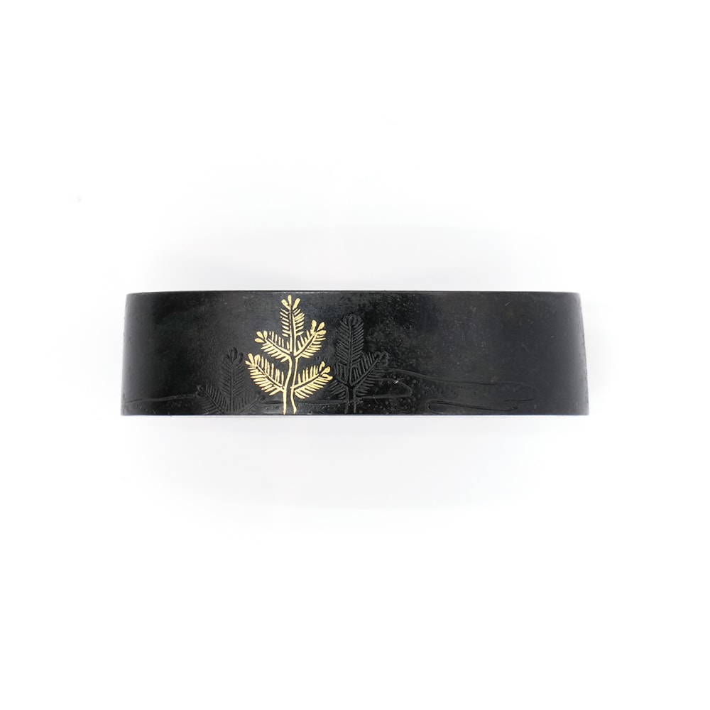 Fuchi-Kashira - Fuchi Kashira: Pine Tree Design, Mumei