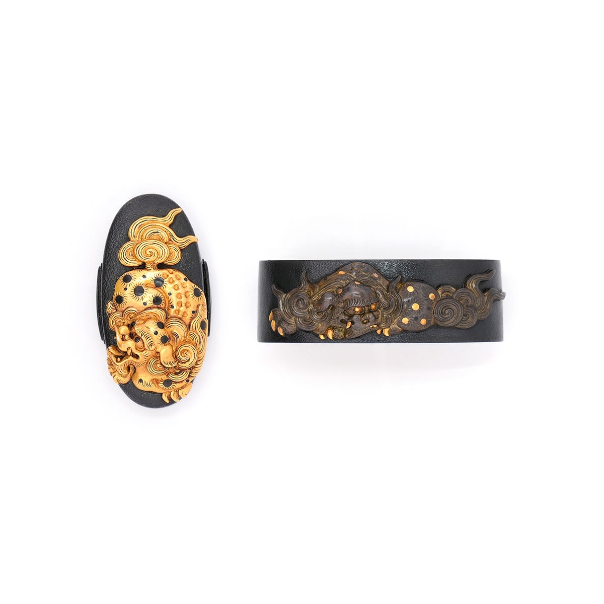 Fuchi-Kashira - by Hamano Masanobu - 獅子図縁頭 政信 -Masanobu- 14-244