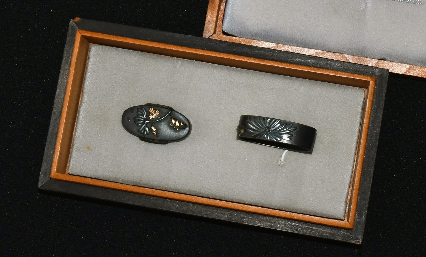 Fuchi-Kashira - Hozon - Fuchigashira: Chrysanthemum, Mumei, Choshu, NBTHK Hozon