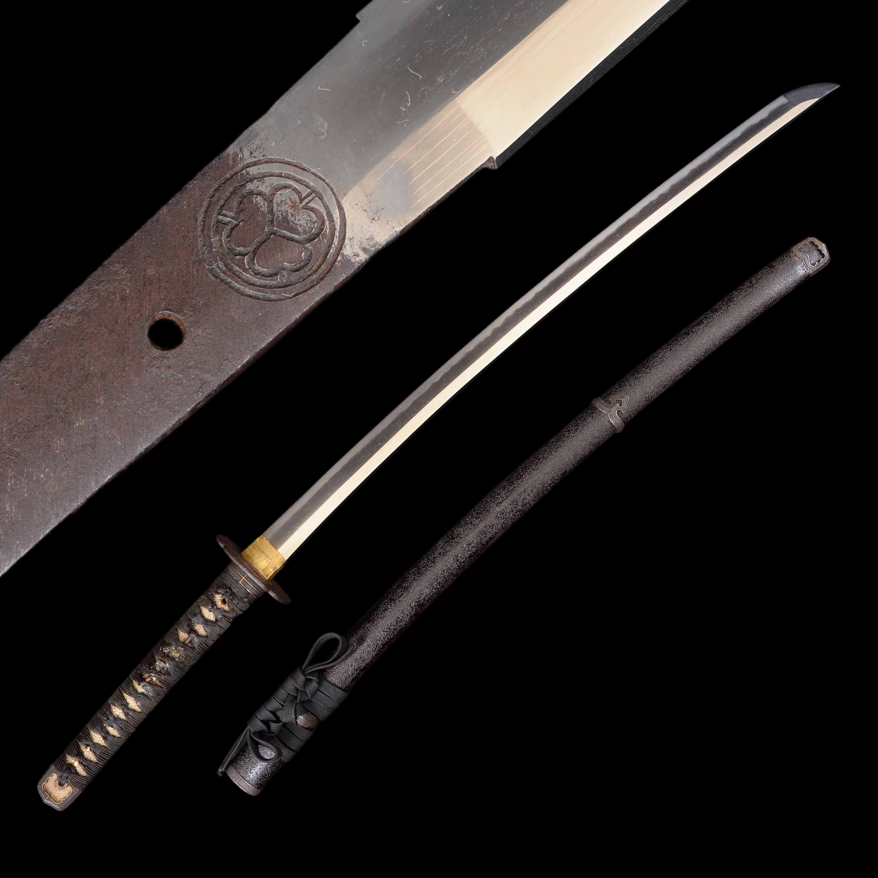 Katana - by Shimosaka Yasutsugu - Yasutsugu