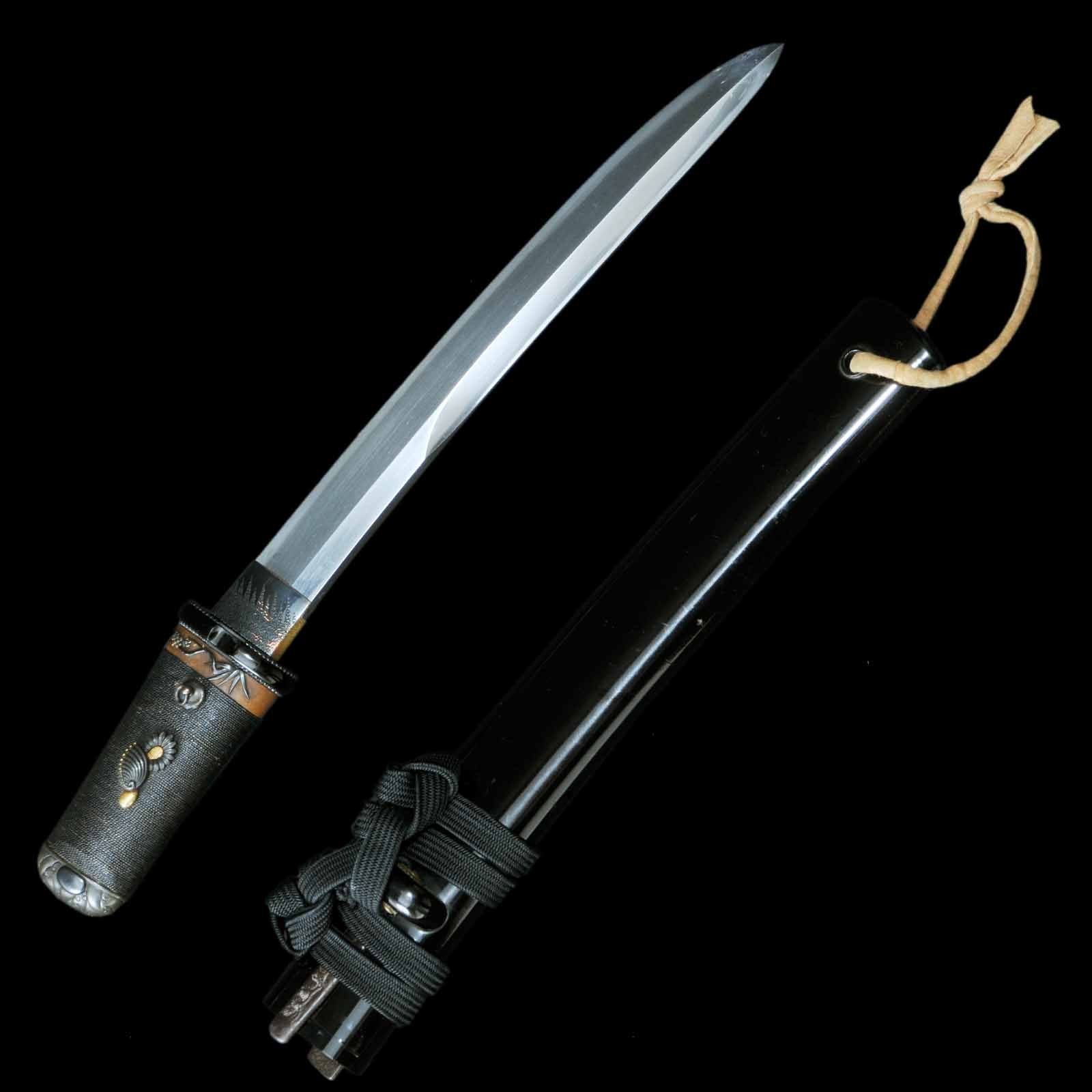 Tanto(Kogarasumaru) - Mumei(No Signature) - Aikuchi Koshirae - Ubu Nakago - Shinshinto Era - Shizuoka 72212