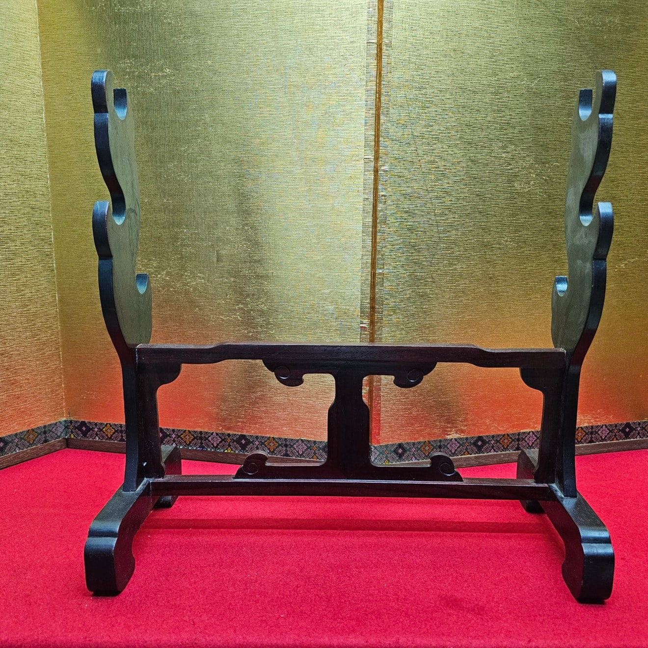 Stand - Three-Sword Stand (Sanbon Katana Kake)