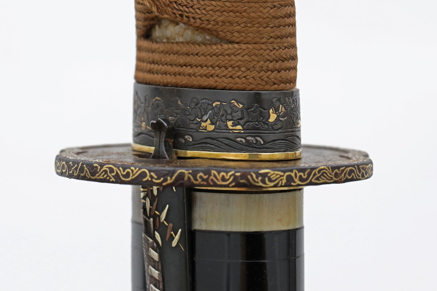 Splendid Wakizashi by Fuyuhiro with koshirae by Hosono Sōzaemon Masamori
